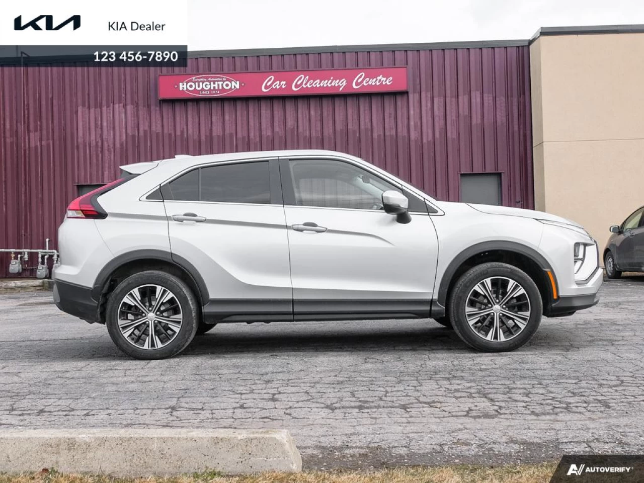 2022 Mitsubishi Eclipse Cross ES Image principale