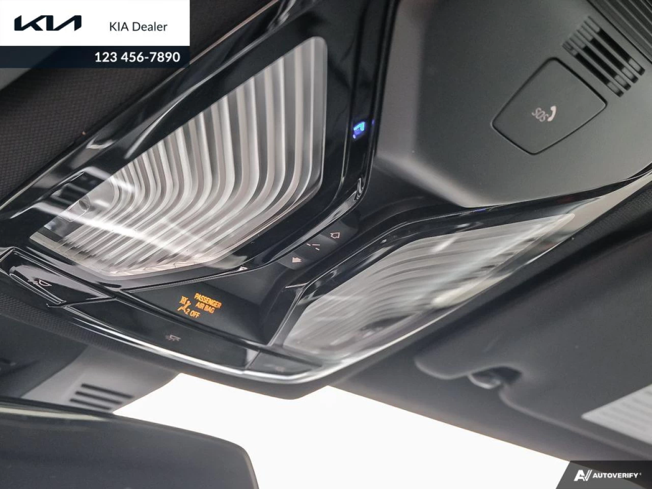 2021 BMW 3 Series 330i xDrive Sedan North America Main Image