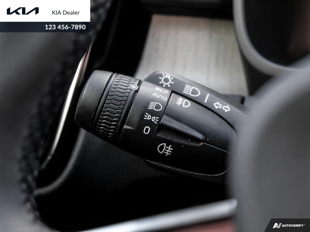 2022 Volvo XC40 T5 Inscription Main Image
