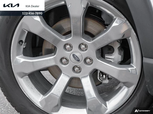 Ford Explorer Platinum 2020
