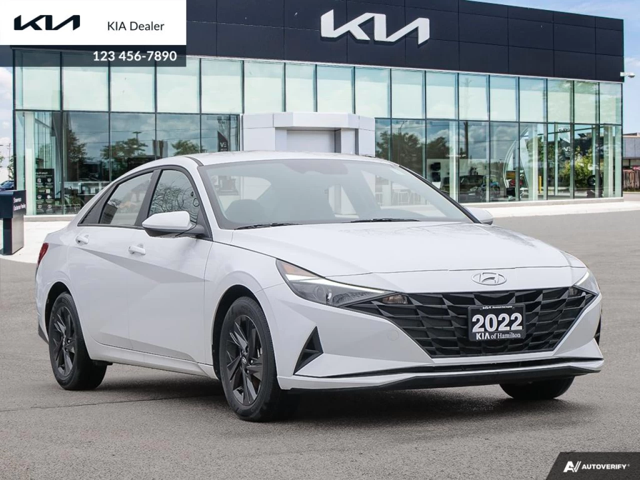 2022 Hyundai Elantra Preferred Image principale