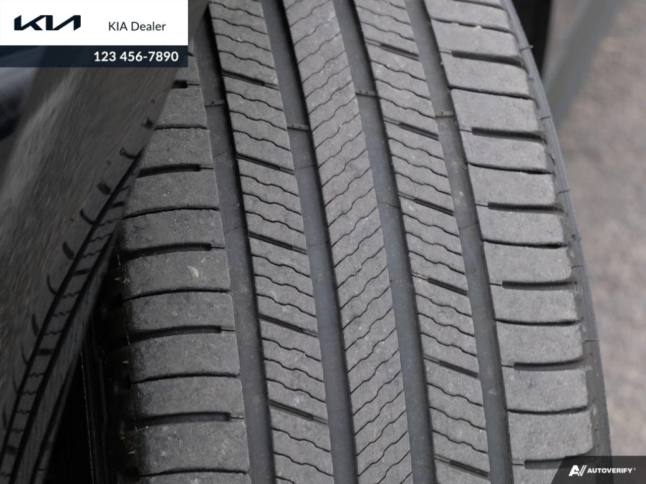 2019 Chevrolet Equinox LT Main Image