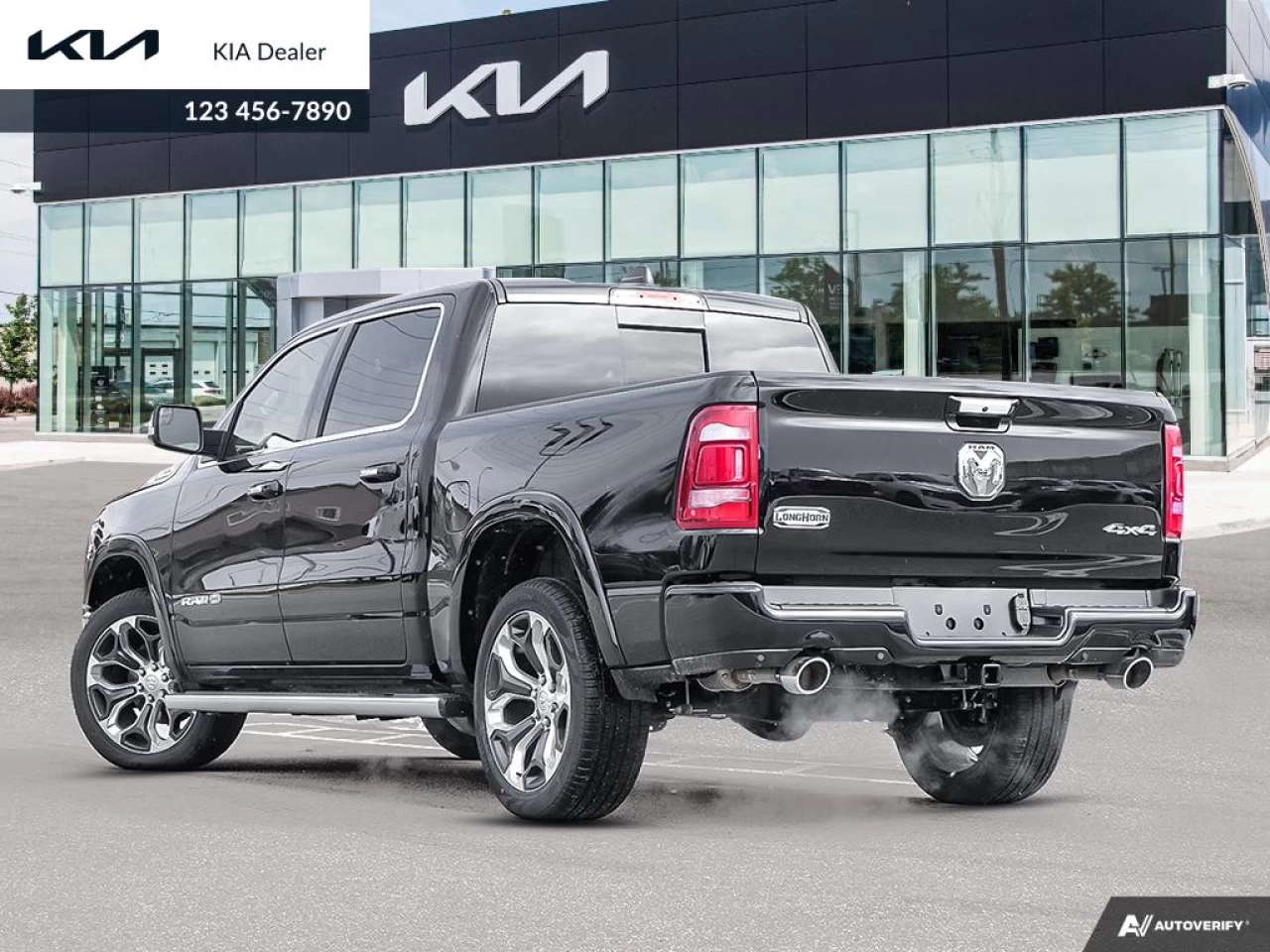 2022 Ram 1500 Longhorn Image principale