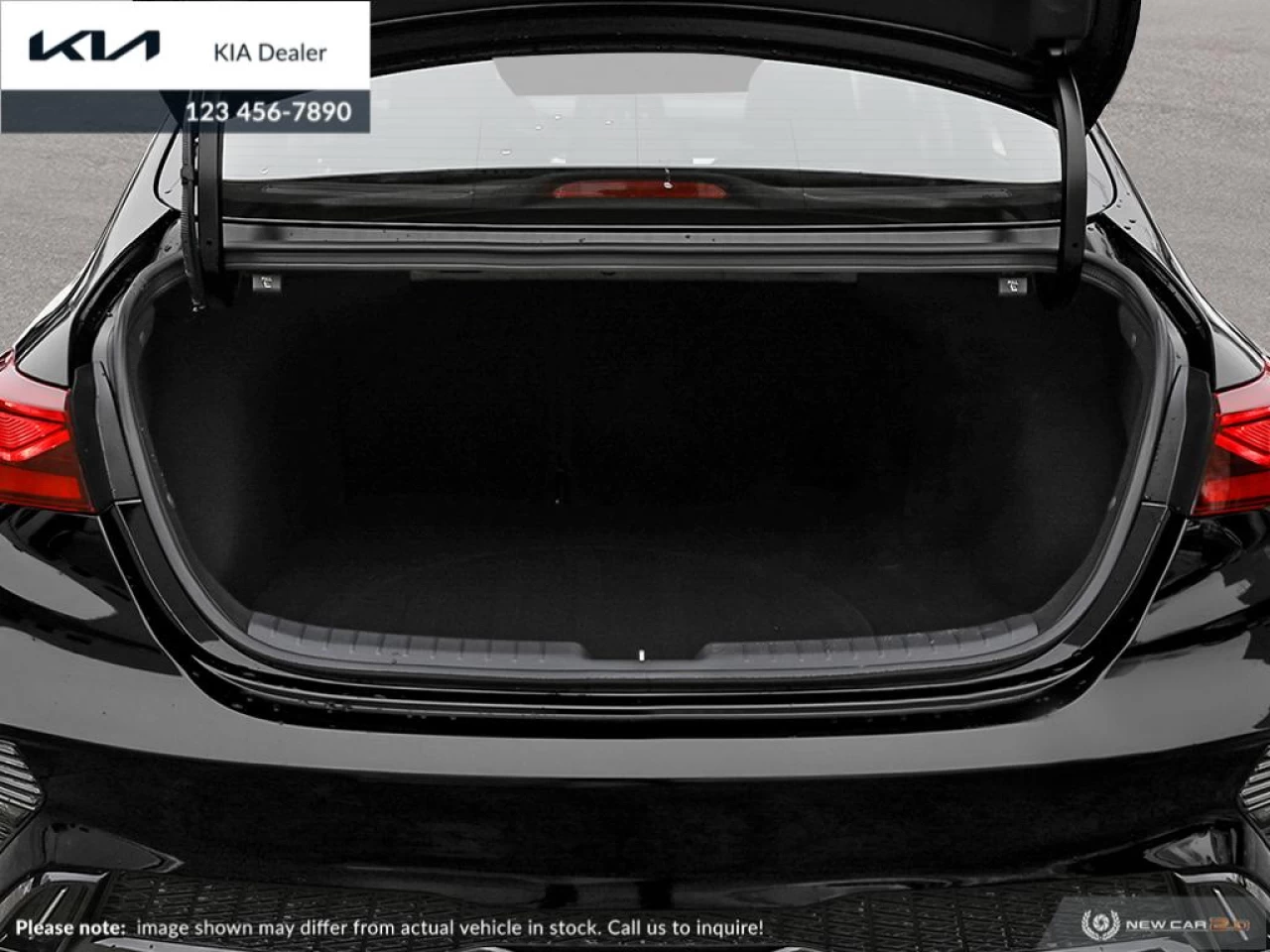 2023 Kia Forte EX Main Image