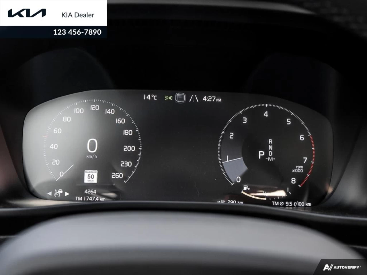 2022 Volvo XC40 T5 Inscription Main Image