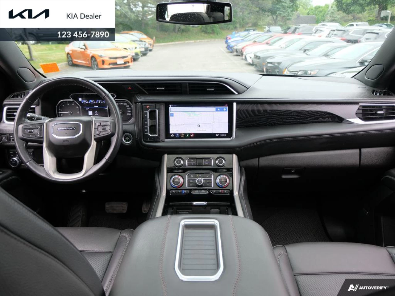 2021 GMC Yukon Denali Main Image