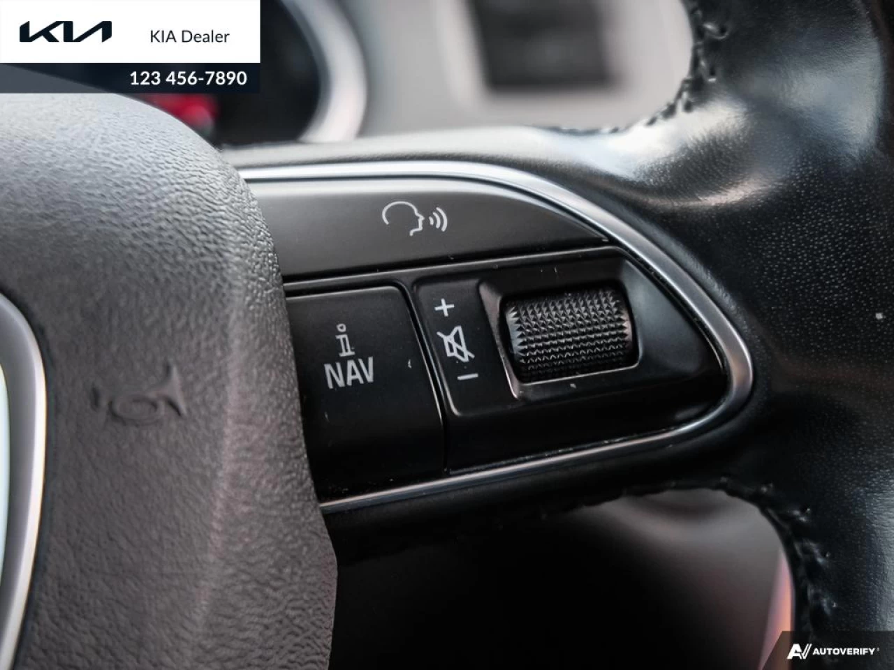 2015 Audi Q7 3.0L TDI Vorsprung Quattro Main Image