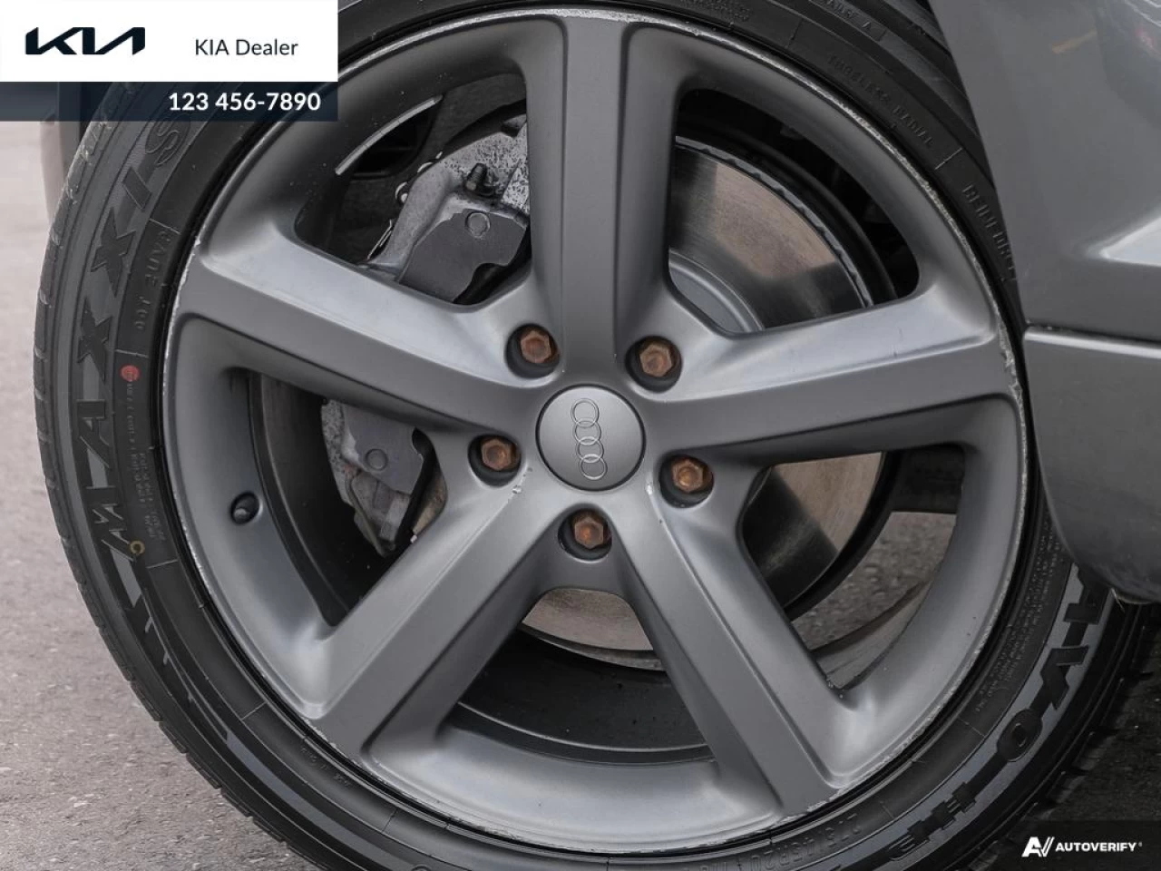 2015 Audi Q7 3.0L TDI Vorsprung Quattro Main Image