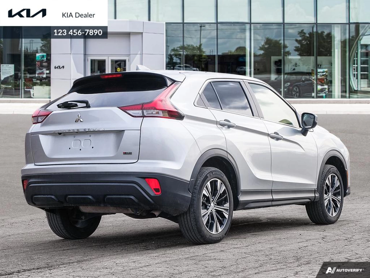 2022 Mitsubishi Eclipse Cross ES Main Image