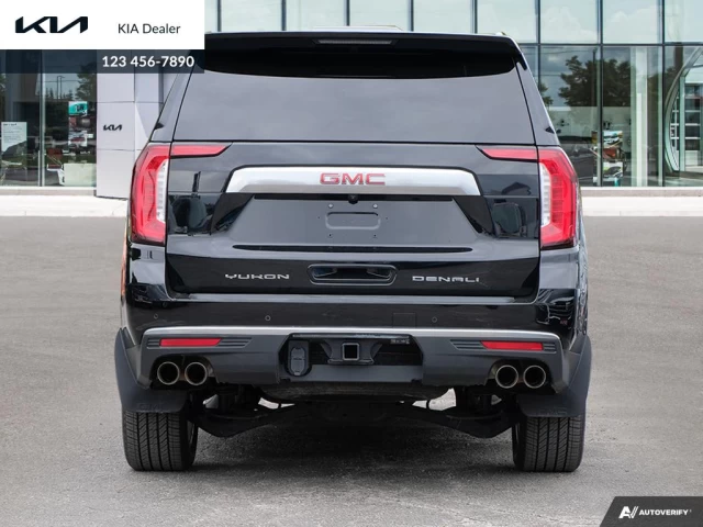 GMC Yukon Denali 2021