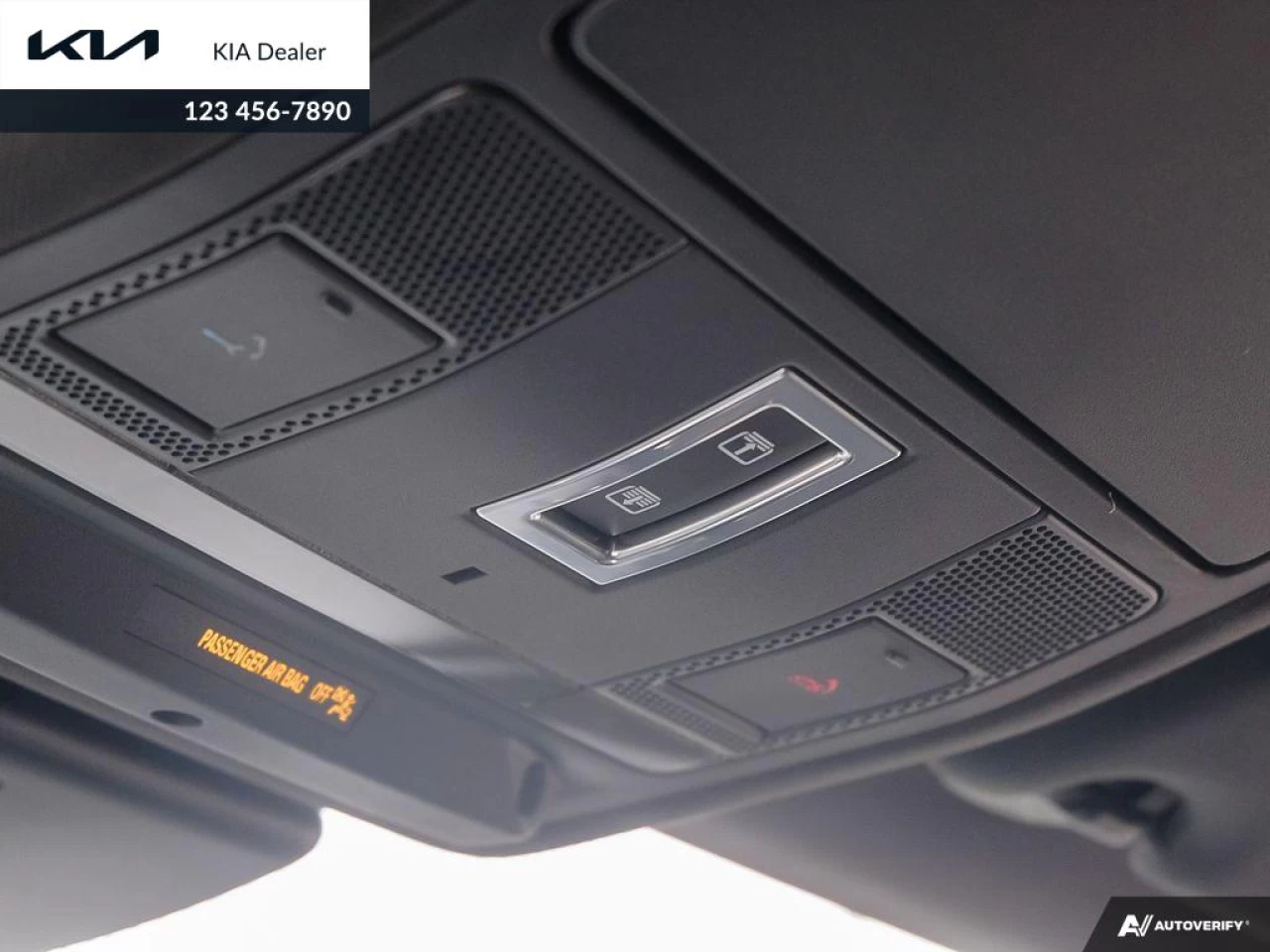 2020 Jaguar E-Pace Checkered Flag Image principale