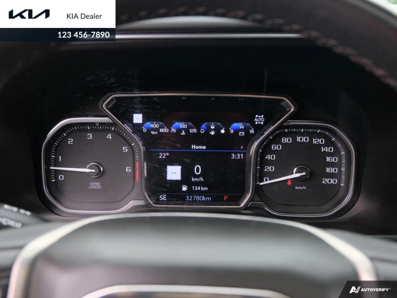 2021 GMC Yukon Denali Main Image