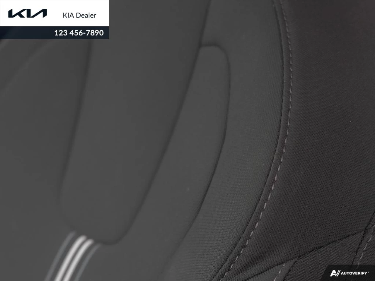 2022 Hyundai Elantra Preferred Main Image