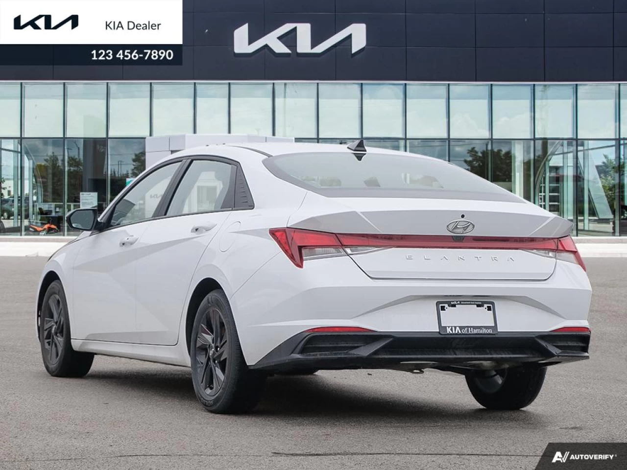 2022 Hyundai Elantra Preferred Image principale