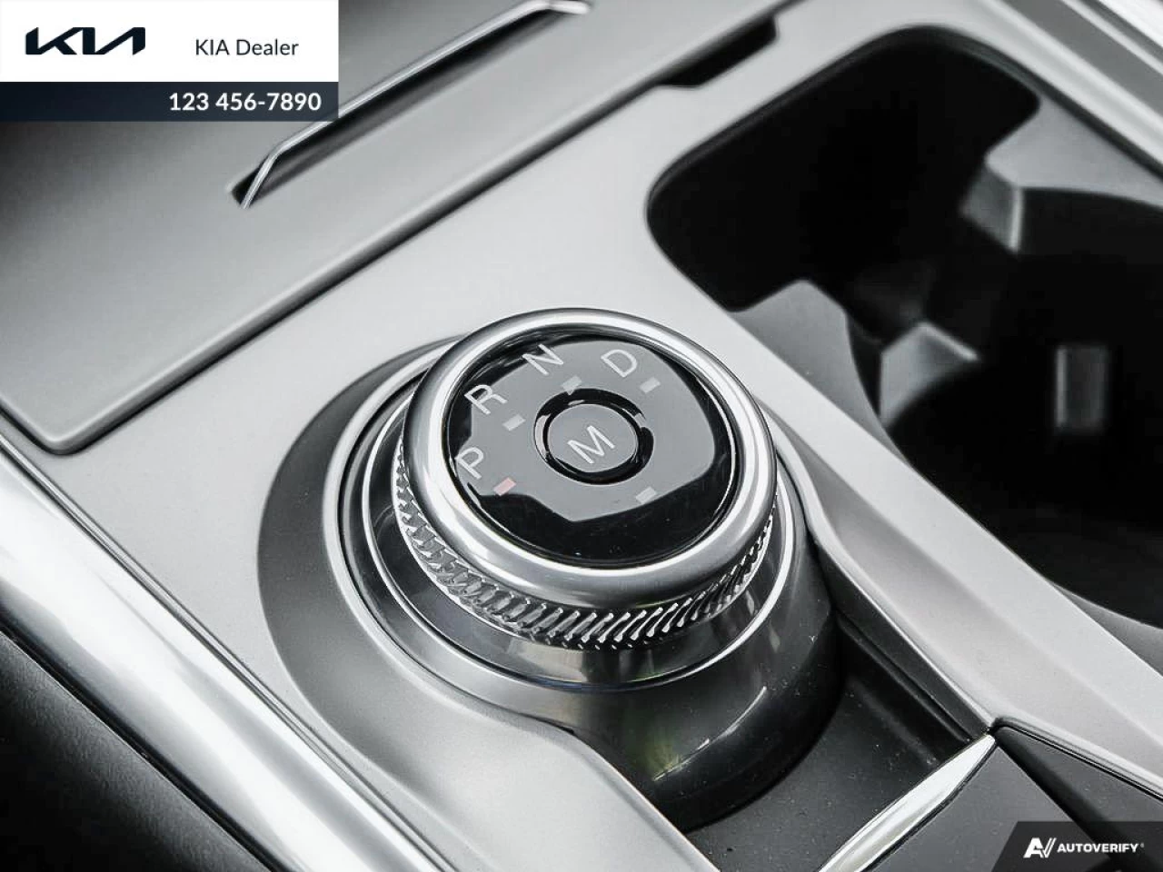 2020 Ford Explorer Platinum Main Image