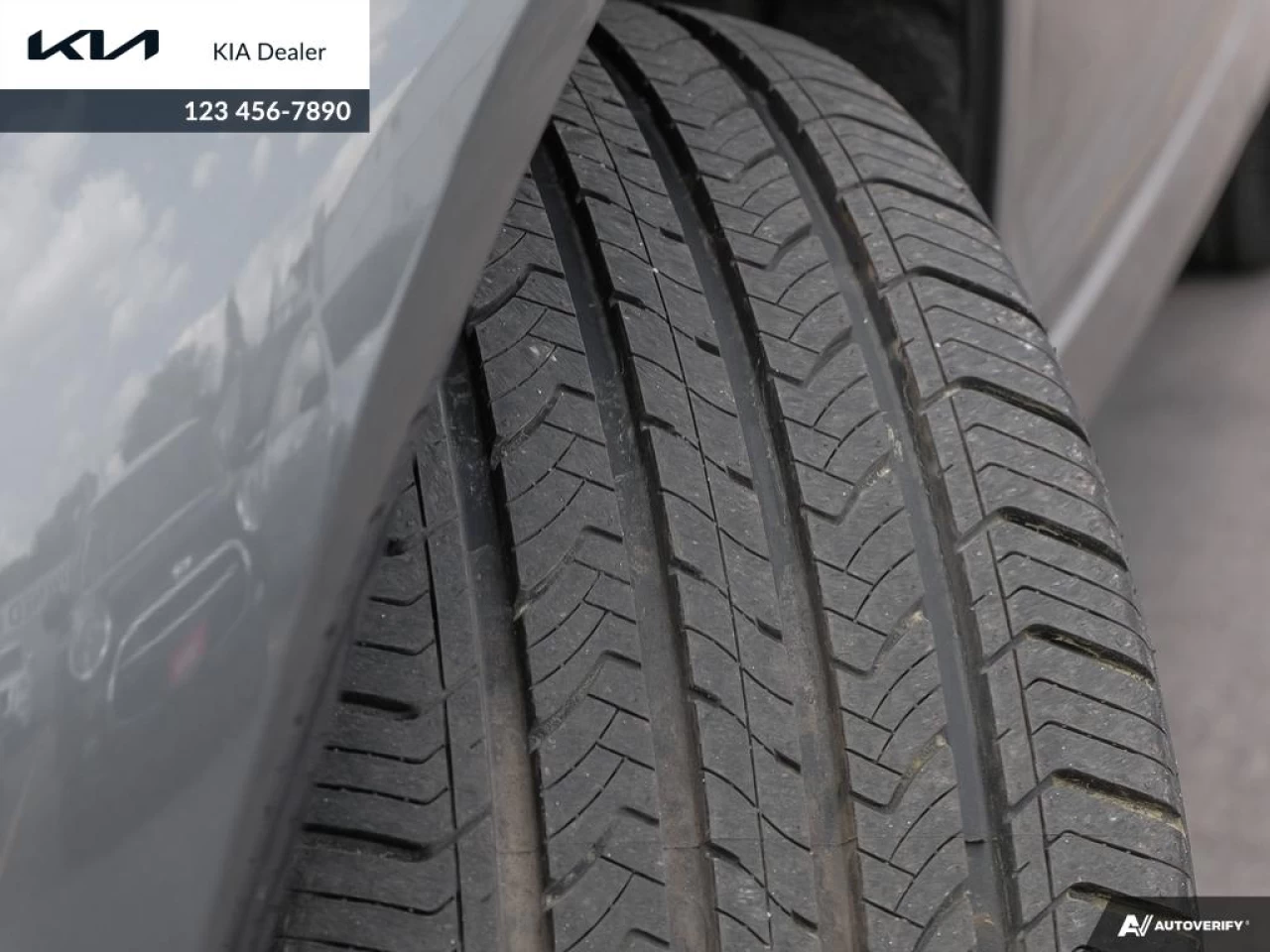 2015 Audi Q7 3.0L TDI Vorsprung Quattro Main Image