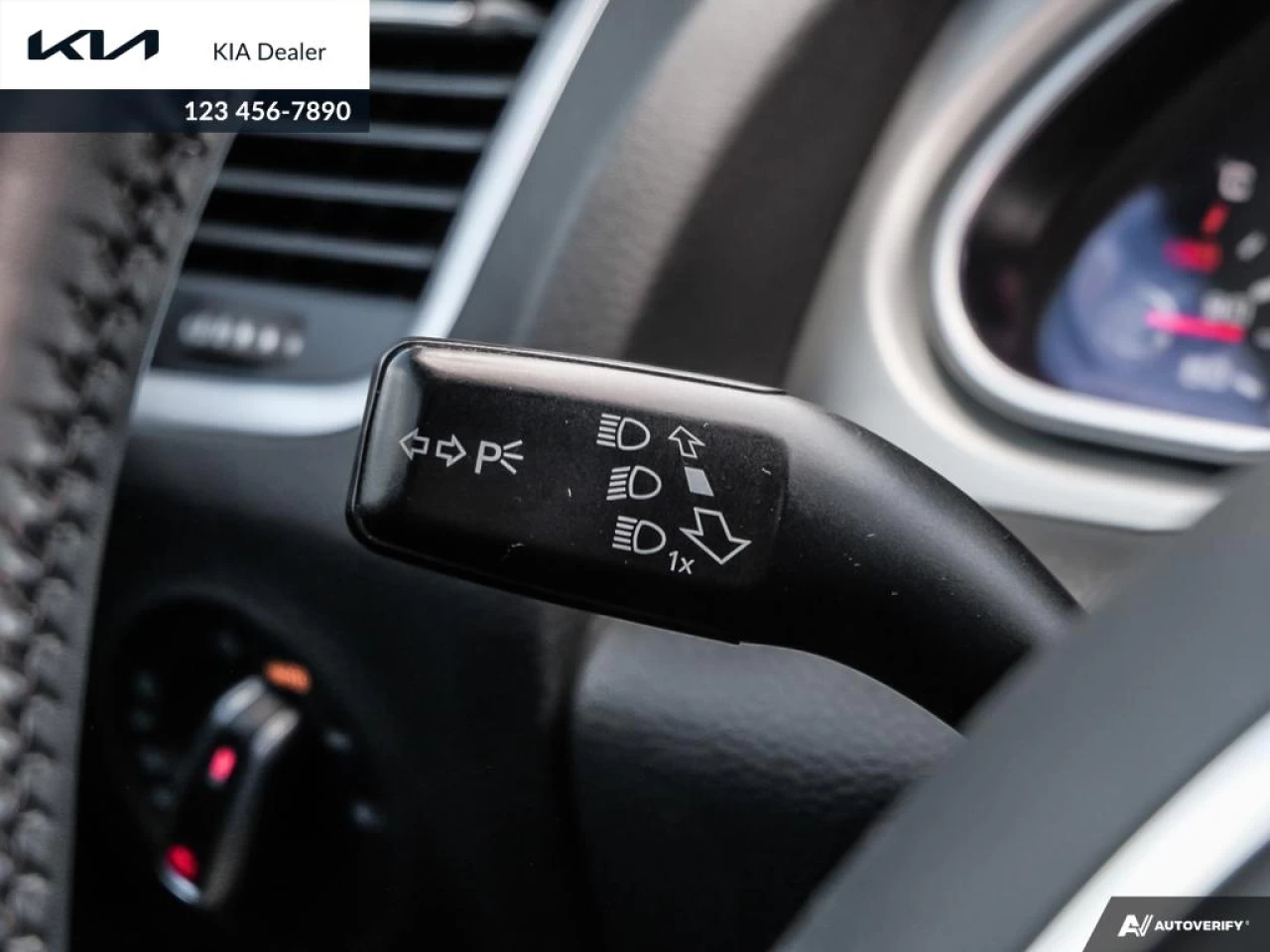 2015 Audi Q7 3.0L TDI Vorsprung Quattro Main Image