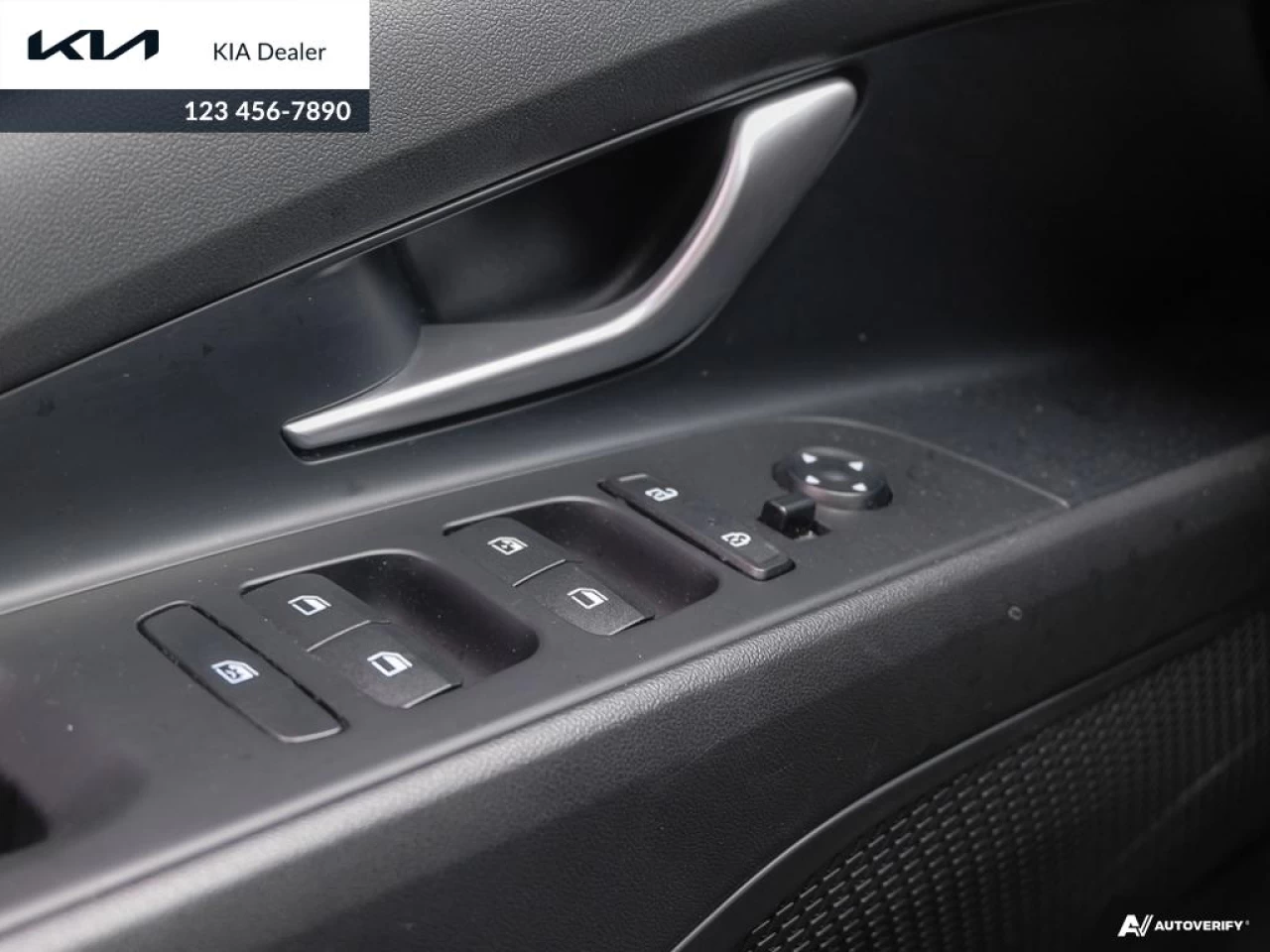 2022 Hyundai Elantra Preferred Main Image