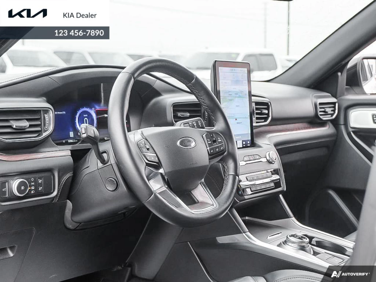 2020 Ford Explorer Platinum Image principale