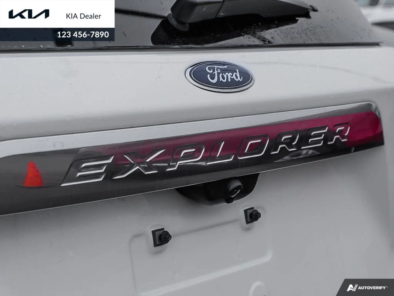 2020 Ford Explorer Platinum Image principale