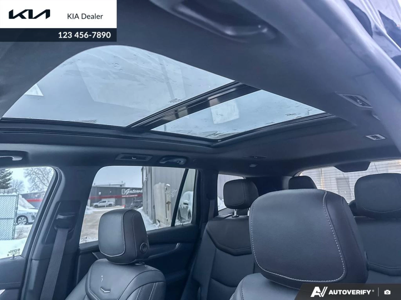 2022 Cadillac XT6 Luxury Image principale