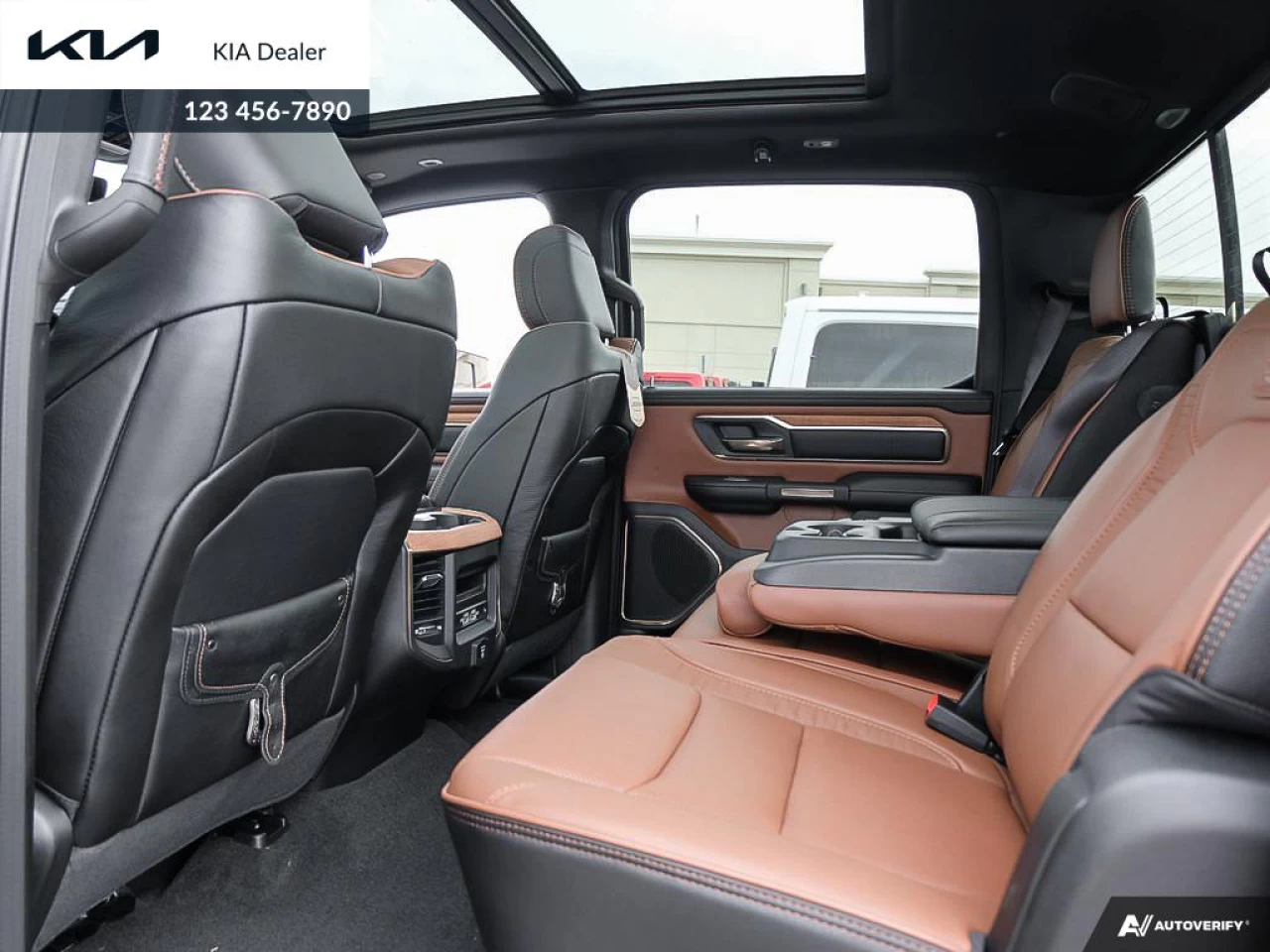 2022 Ram 1500 Longhorn Image principale