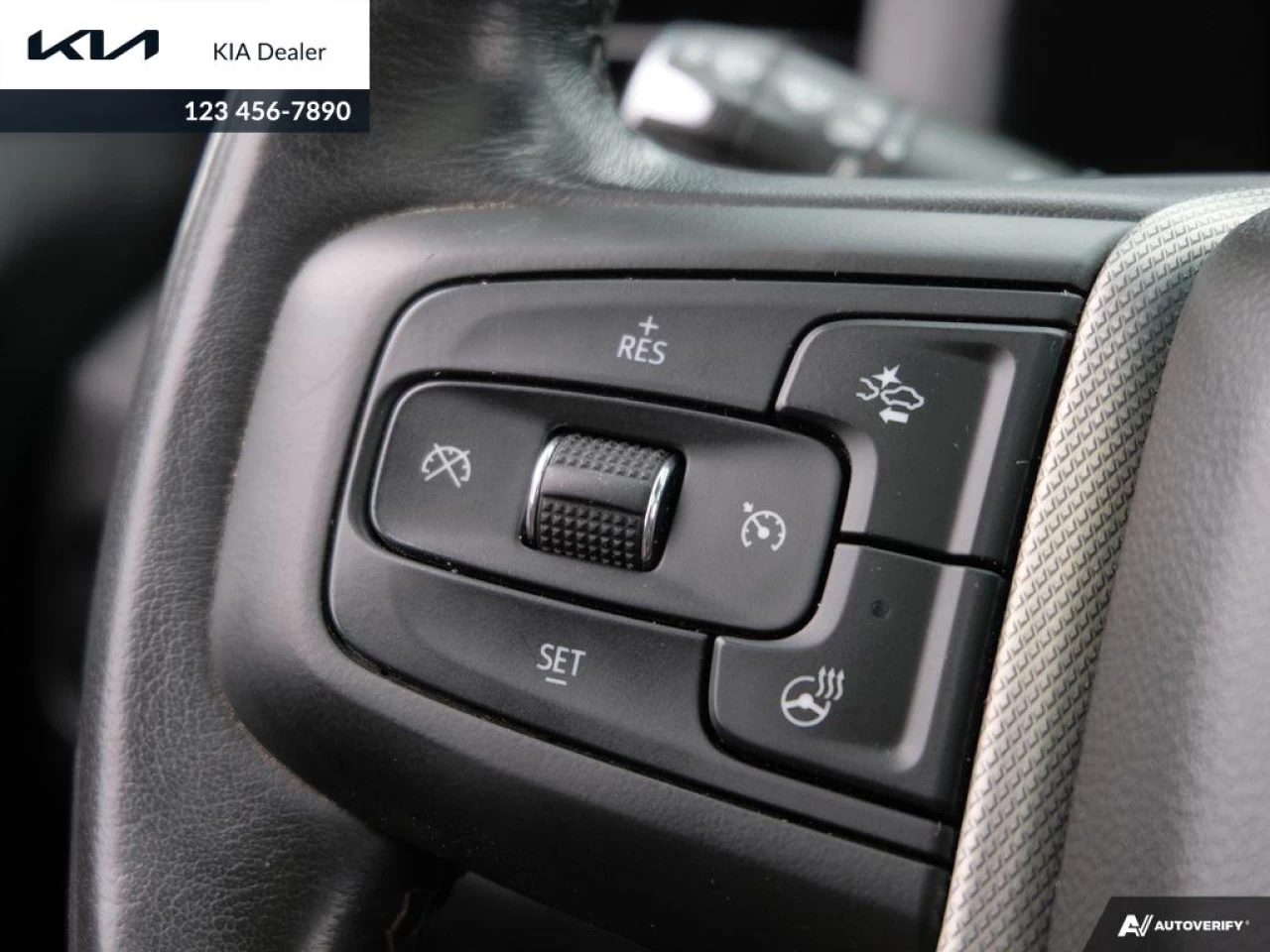 2021 GMC Yukon Denali Image principale