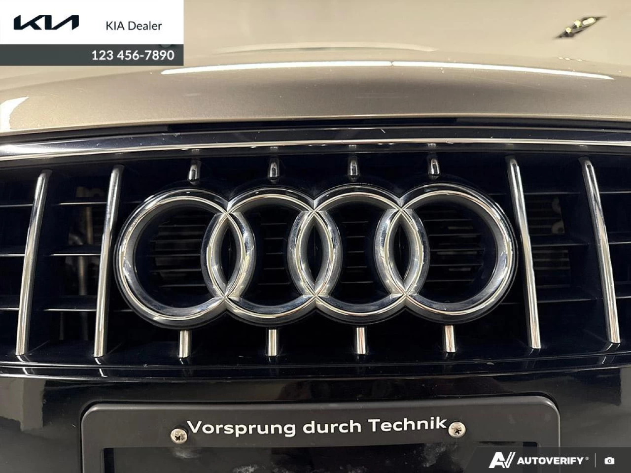 2015 Audi Q7 3.0T Sport Quattro Main Image