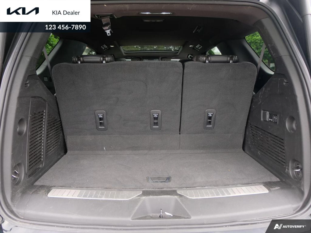 2021 GMC Yukon Denali Image principale