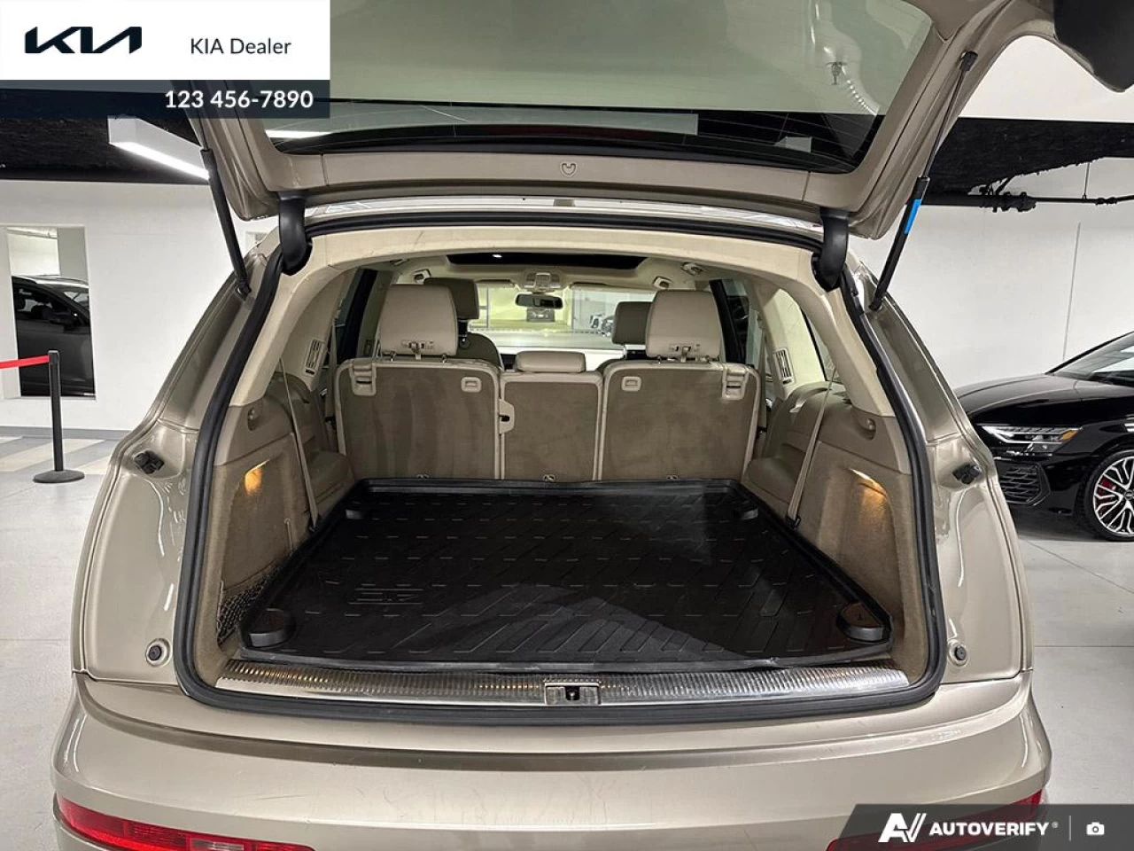 2015 Audi Q7 3.0T Sport Quattro Image principale